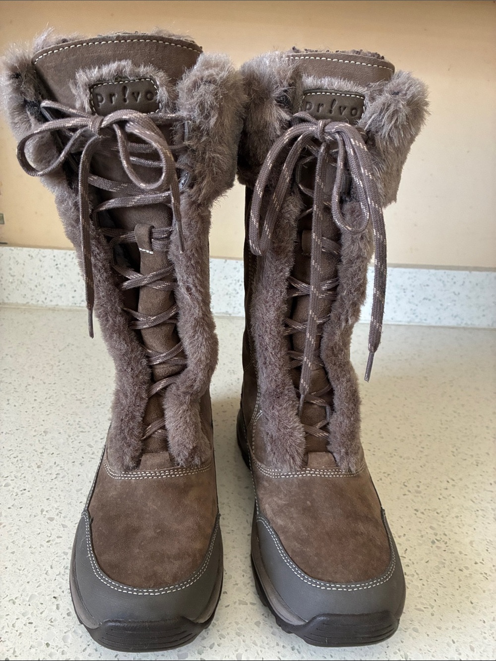 K larks Boots